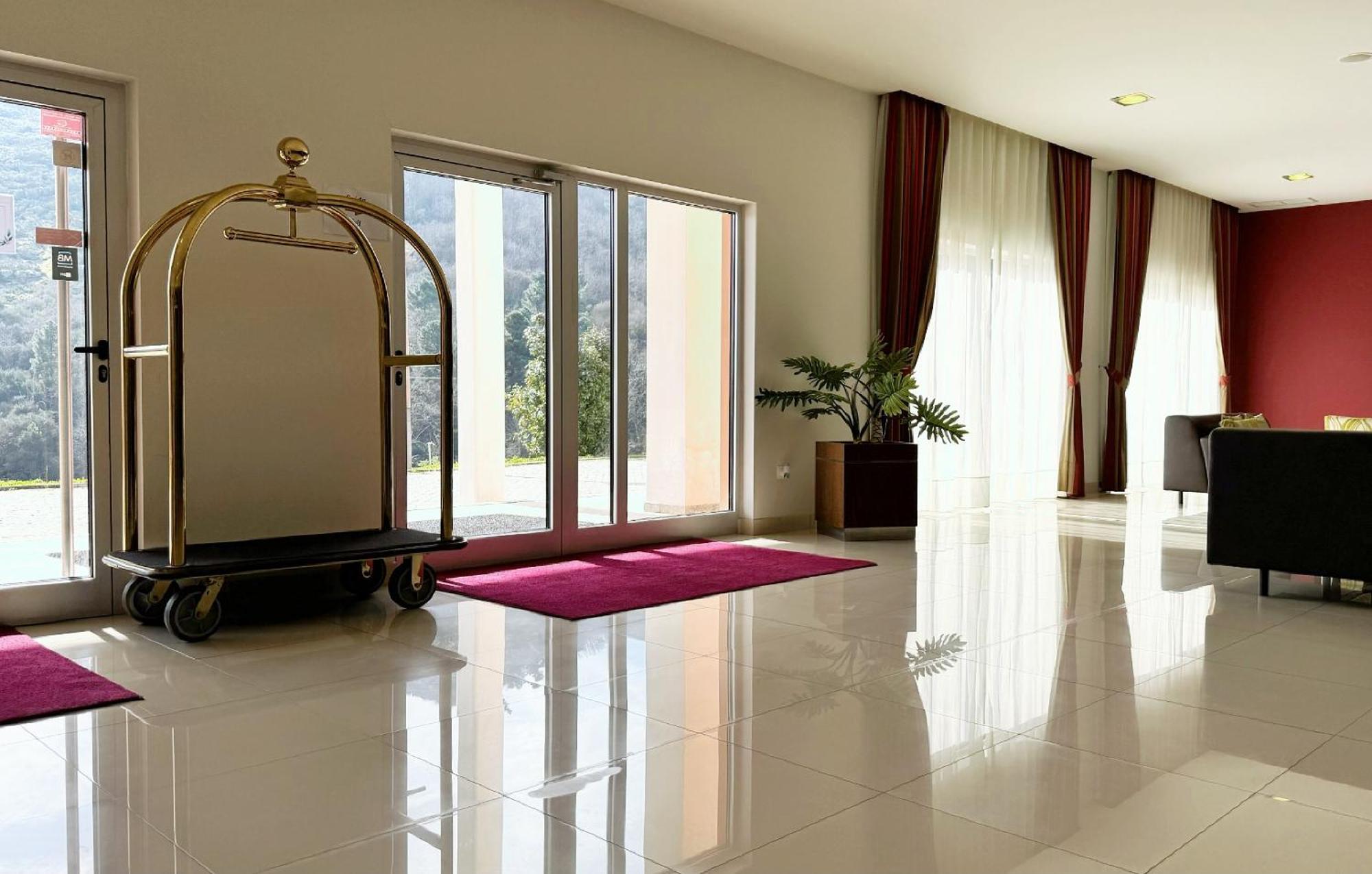 Placido Hotel Douro - Tabuaco Exterior photo
